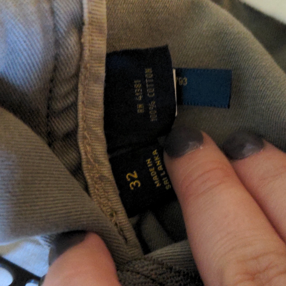 Ralph Lauren cargo shorts - Picture 7 of 7